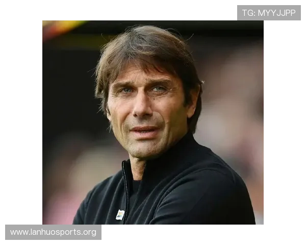 费拉拉坚信孔蒂留守那不勒斯执教前途胜过重返尤文米兰选择关键时